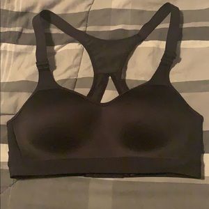 Incredible sport bra by Victoria secret size 32c